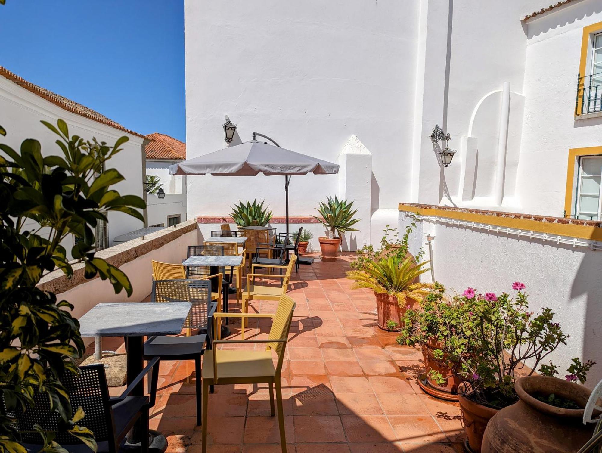 Hotel Solar De Monfalim Évora Exterior foto