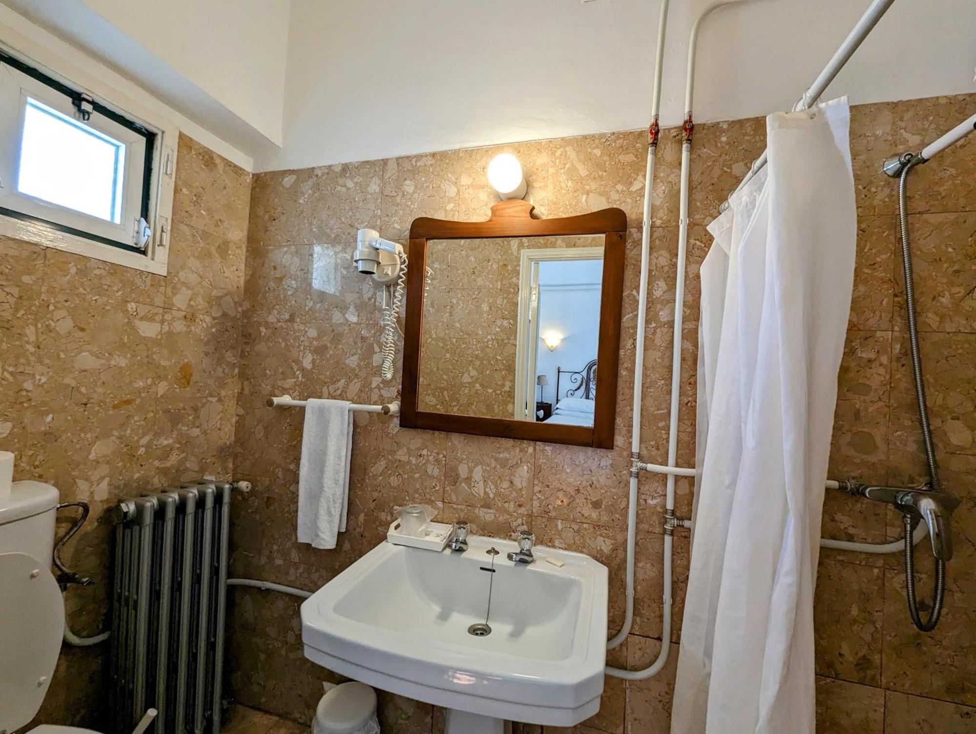 Hotel Solar De Monfalim Évora Quarto foto
